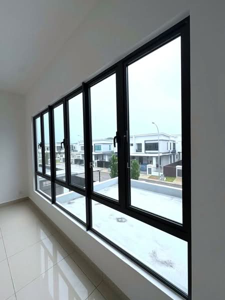 Cluster House for Sale in Taman Glenmarie (Johor Bahru) - Karl Lim - View - PropertyGuru.com.my