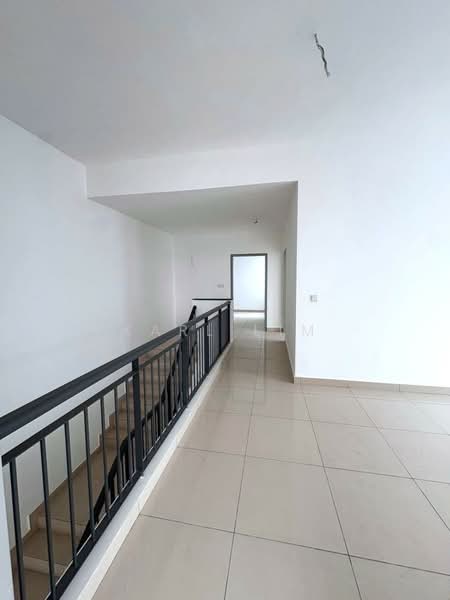 Cluster House for Sale in Taman Glenmarie (Johor Bahru) - Karl Lim - Interior - PropertyGuru.com.my