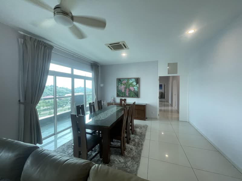 Condominium for Sale at Fairway Suites - Shin . - Dining Room - PropertyGuru.com.my
