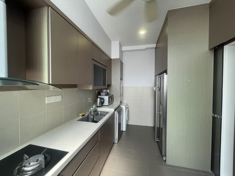 Condominium for Sale at Fairway Suites - Shin . - Kitchen - PropertyGuru.com.my