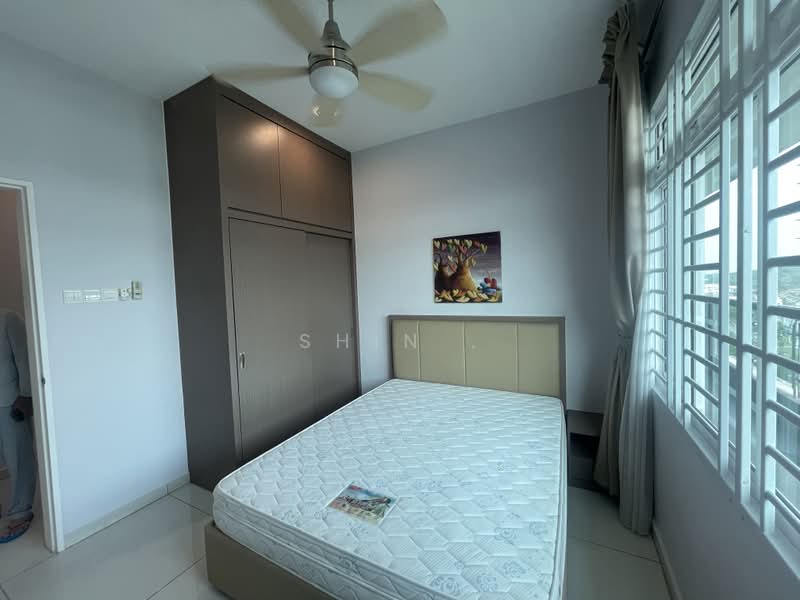 Condominium for Sale at Fairway Suites - Shin . - Bedroom - PropertyGuru.com.my