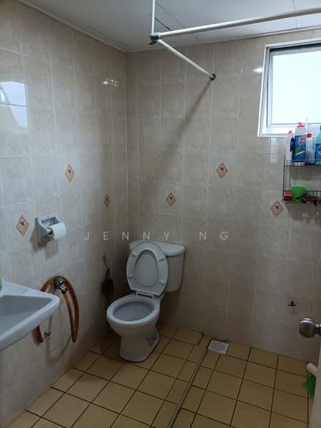 Condominium for Sale at Casa Puteri Condominium - Jenny Ng - Bathroom - PropertyGuru.com.my