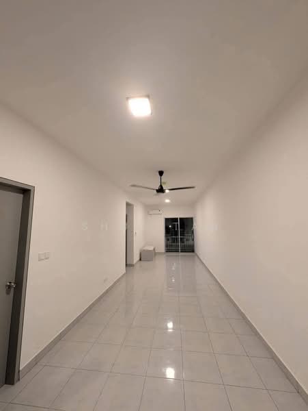 Pangsapuri untuk Disewa di IDAMAN CAHAYA 1 - Shue Tan - Corridor - PropertyGuru.com.my