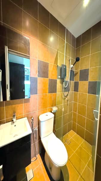 Kondominium untuk Disewa di KSL D'Esplanade Residence - Kelvin Chee - Bathroom - PropertyGuru.com.my