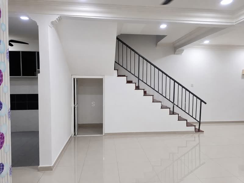 2-storey Terraced House for Rent in Taman Universiti (Sri Gading) - Sha Saravanan - Interior - PropertyGuru.com.my