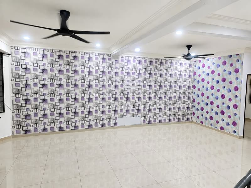 2-storey Terraced House for Rent in Taman Universiti (Sri Gading) - Sha Saravanan - Living Room - PropertyGuru.com.my