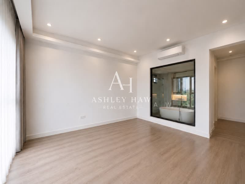 Servis Apartment untuk Disewa di Jendela Residences - Ashley Haw - Master Bedroom - PropertyGuru.com.my