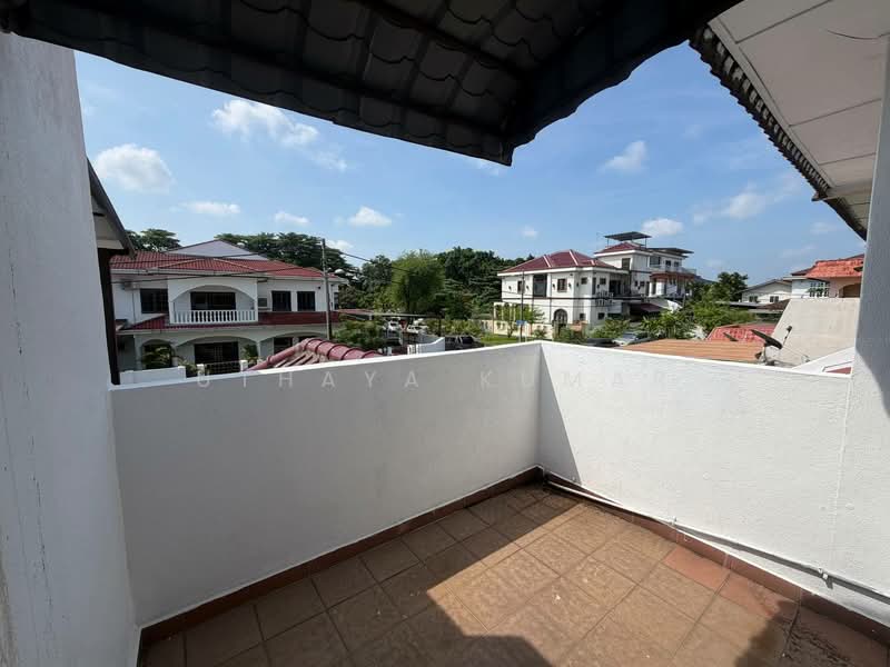 Rumah Teres 2 Tingkat untuk Dijual di Taman Gembira Baru (Klang) - Uthaya Kumar - Balcony - PropertyGuru.com.my