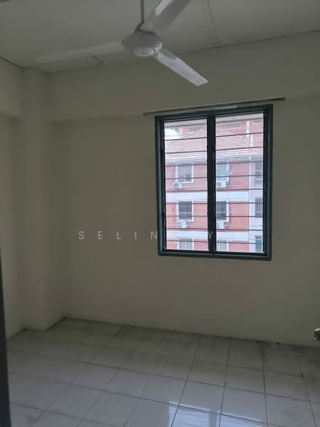 Condominium for Sale at Garden Park - Selina Yu - Interior - PropertyGuru.com.my