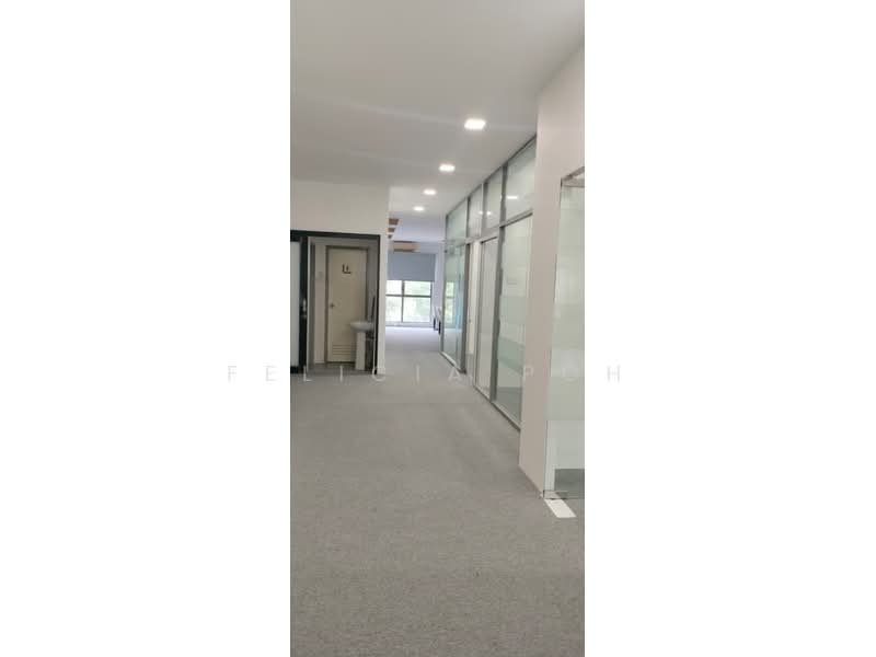 Office for Rent in Merchant Square (Petaling Jaya) - Felicia Poh - Corridor - PropertyGuru.com.my