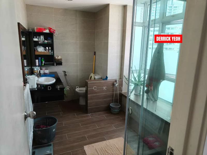 Kondominium untuk Dijual di Bayswater Resort Condominium - Derrick Yeoh - Bathroom - PropertyGuru.com.my