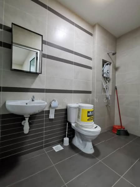 Condominium for Rent at The Seed Taman Sutera Utama - Ching Ling Hel - Bathroom - PropertyGuru.com.my