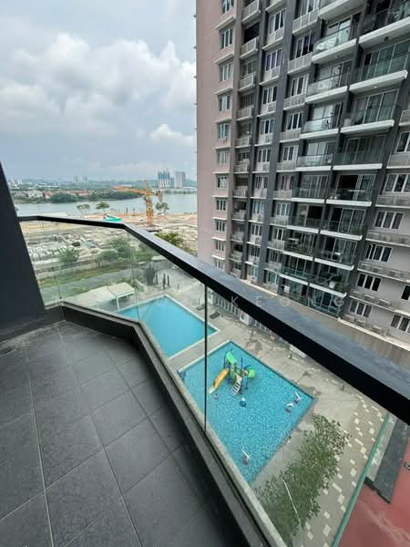 Kondominium untuk Disewa di Aurora Residence @ Lake Side City - Ng Hon Keong - Balcony - PropertyGuru.com.my