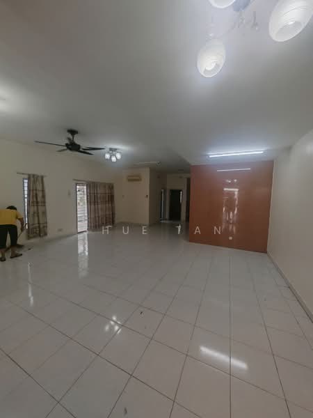 Semi-Detached House for Rent in Taman Aman Perdana (Kapar) - Shue Tan - Living Room - PropertyGuru.com.my