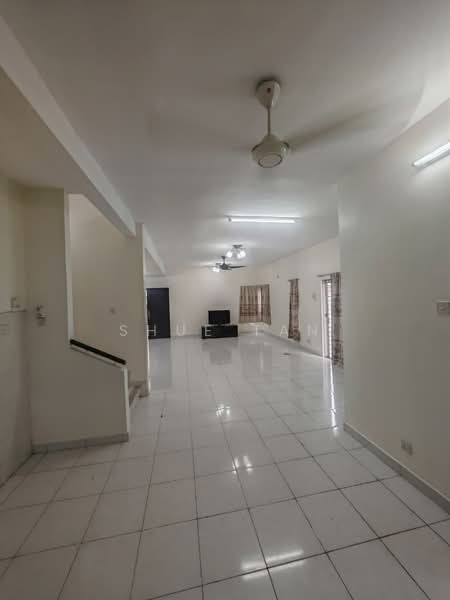 Semi-Detached House for Rent in Taman Aman Perdana (Kapar) - Shue Tan - Living Room - PropertyGuru.com.my