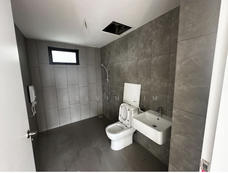 Condominium for Sale at Tuai Timur - Calvin Lim - Bathroom - PropertyGuru.com.my