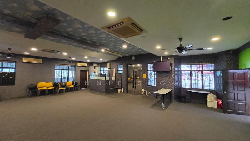 Rumah Banglo untuk Dijual di Air Hitam (Ayer Itam) - Fennie Seow - Interior - PropertyGuru.com.my