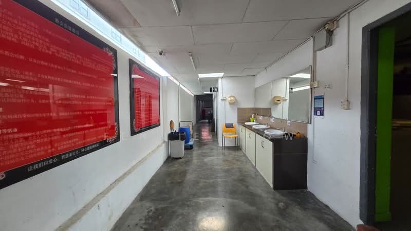 Rumah Banglo untuk Dijual di Air Hitam (Ayer Itam) - Fennie Seow - Corridor - PropertyGuru.com.my