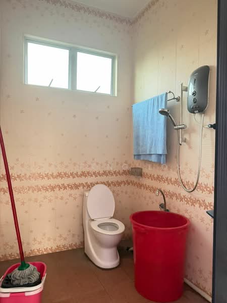 Rumah Teres untuk Disewa di Seberang Perai (Penang) - TC Tong Loh - Bathroom - PropertyGuru.com.my