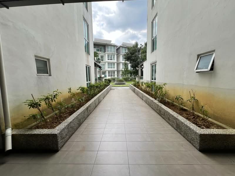 Condominium for Sale at Subang Parkhomes - Fatin Azemi - Exterior - PropertyGuru.com.my