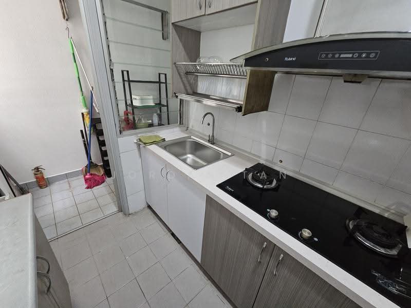 Pangsapuri untuk Disewa di 162 Residency - Jordan Tan - Kitchen - PropertyGuru.com.my