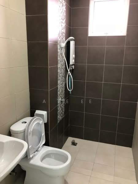 Kondominium untuk Dijual di Solaria Residences - A Ee Ee - Bathroom - PropertyGuru.com.my