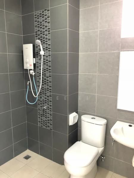Kondominium untuk Dijual di Solaria Residences - A Ee Ee - Bathroom - PropertyGuru.com.my