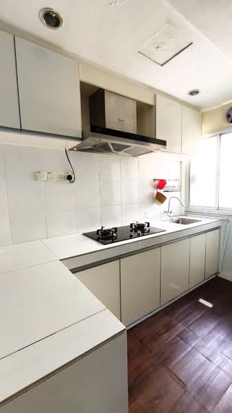Apartment for Sale at Pangsapuri Seri Mawar - Nurul Ain Mohd Razali - Kitchen - PropertyGuru.com.my