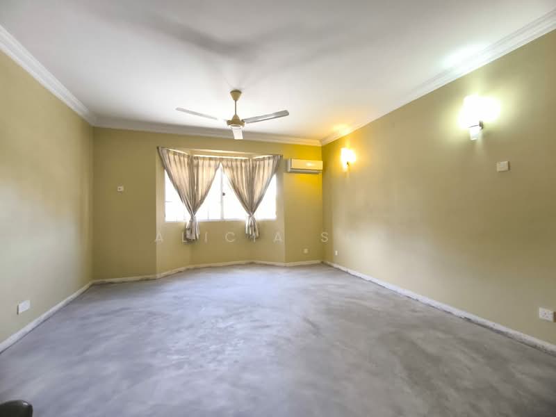 2-storey Terraced House for Rent in Bukit Rahman Putra (Sungai Buloh) - Alicia Soo - Living Room - PropertyGuru.com.my