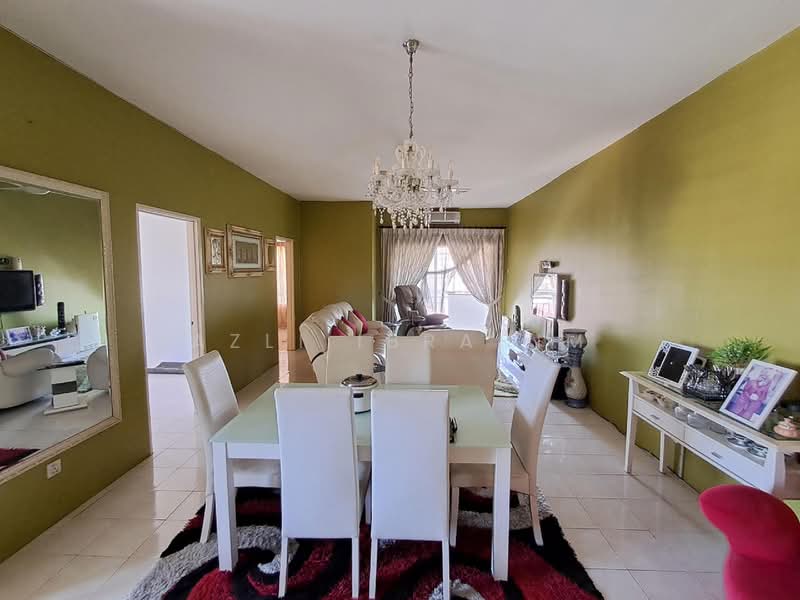 Apartment for Sale at Merdeka Villa - Azli Ibrahim - Living Room - PropertyGuru.com.my