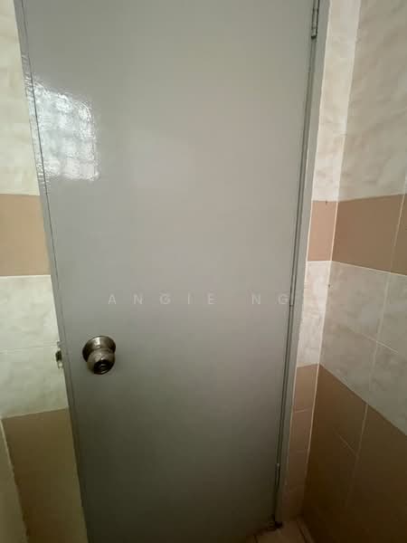 Shop / Office for Sale in Putra Heights (Subang Jaya) - Angie Ng - PropertyGuru.com.my