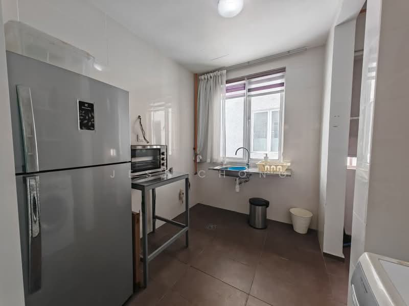 Service Residence for Sale at Glomac Damansara - Jess Chong - Kitchen - PropertyGuru.com.my