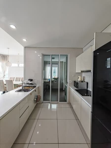 Service Residence for Sale at Glomac Damansara - Jess Chong - Kitchen - PropertyGuru.com.my