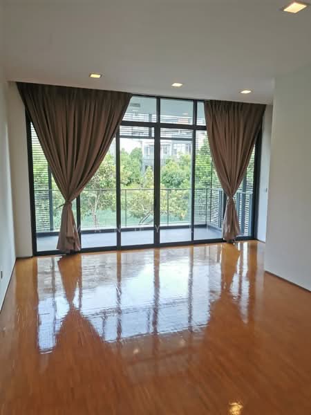 Rumah Teres 3 Tingkat untuk Disewa di Cyberjaya (Selangor) - Mandy Lim - Living Room - PropertyGuru.com.my