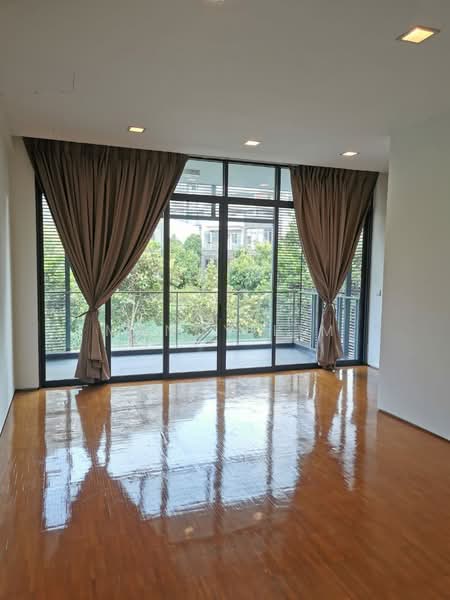 Rumah Teres 3 Tingkat untuk Disewa di Cyberjaya (Selangor) - Mandy Lim - Balcony - PropertyGuru.com.my