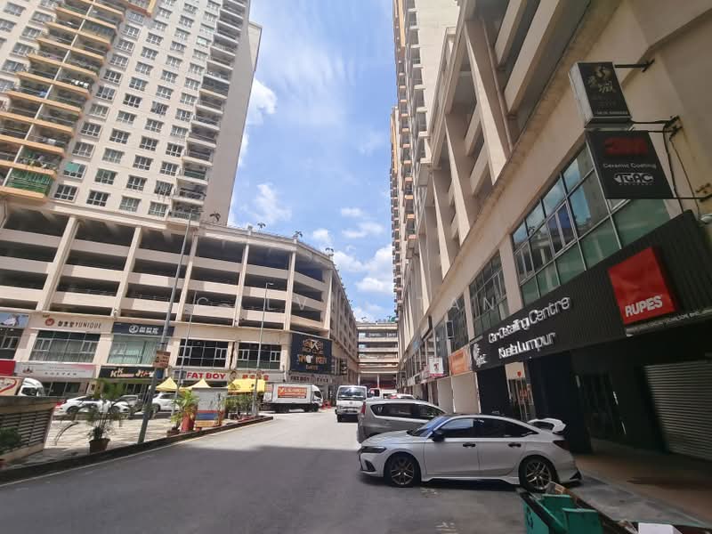 Shop / Office for Sale in Kuchai Lama (Kuala Lumpur) - Calvin Tan - Exterior - PropertyGuru.com.my