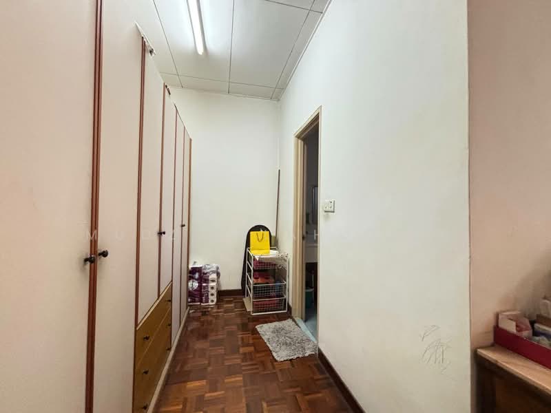 Rumah Teres 2 Tingkat untuk Dijual di Kota Damansara (Selangor) - Mudz Salahuddin - Corridor - PropertyGuru.com.my