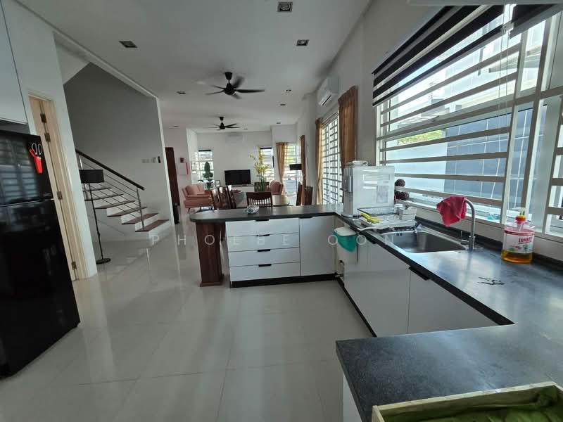 Semi-Detached House for Rent in Tanjung Bungah (Penang) - Phoebe Oon - Kitchen - PropertyGuru.com.my