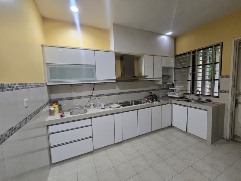 2-storey Terraced House for Sale in Putra Heights (Subang Jaya) - Josh Chong - Kitchen - PropertyGuru.com.my