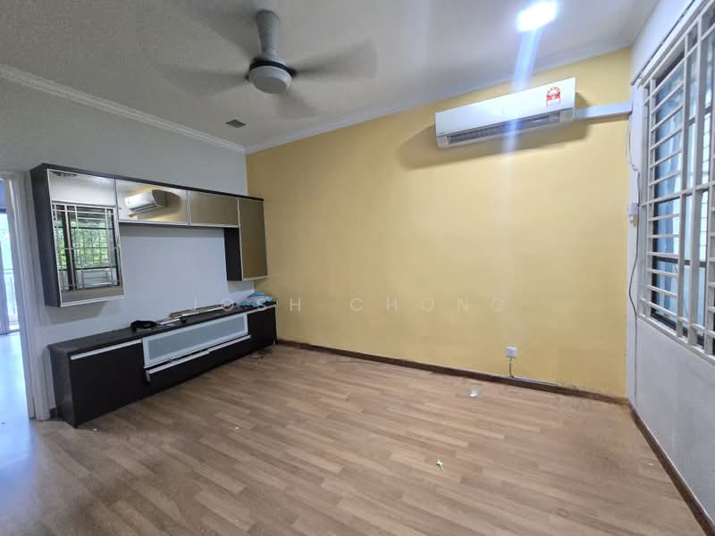 2-storey Terraced House for Sale in Putra Heights (Subang Jaya) - Josh Chong - Living Room - PropertyGuru.com.my