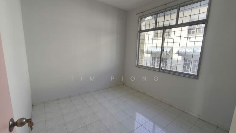 Apartment for Sale at Pangsapuri Bakti - Tim Piong - Interior - PropertyGuru.com.my