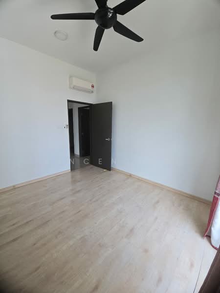 Condominium for Rent at The Henge - Vincent Ng - PropertyGuru.com.my