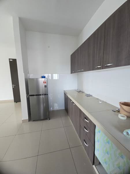 Condominium for Rent at The Henge - Vincent Ng - PropertyGuru.com.my