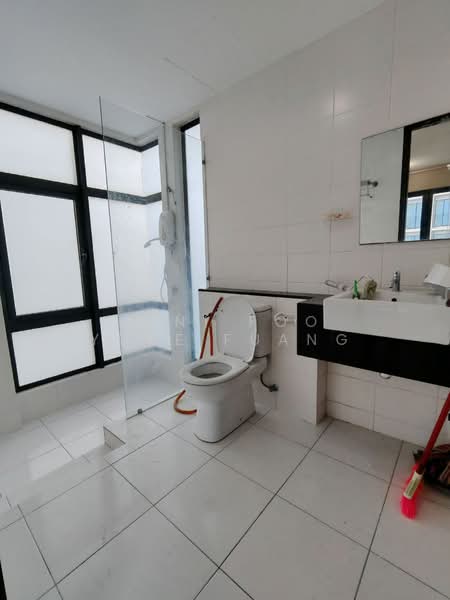 Service Residence for Rent at Trefoil - Veni Foo Yoke Fuang - Bathroom - PropertyGuru.com.my