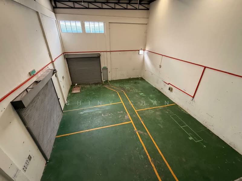 Semi-D Factory for Rent in Beranang (Selangor) - Shiny Chan - Interior - PropertyGuru.com.my