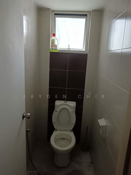 Pejabat untuk Disewa di Bandar Putra Permai (Seri Kembangan) - Jayden Chik - PropertyGuru.com.my