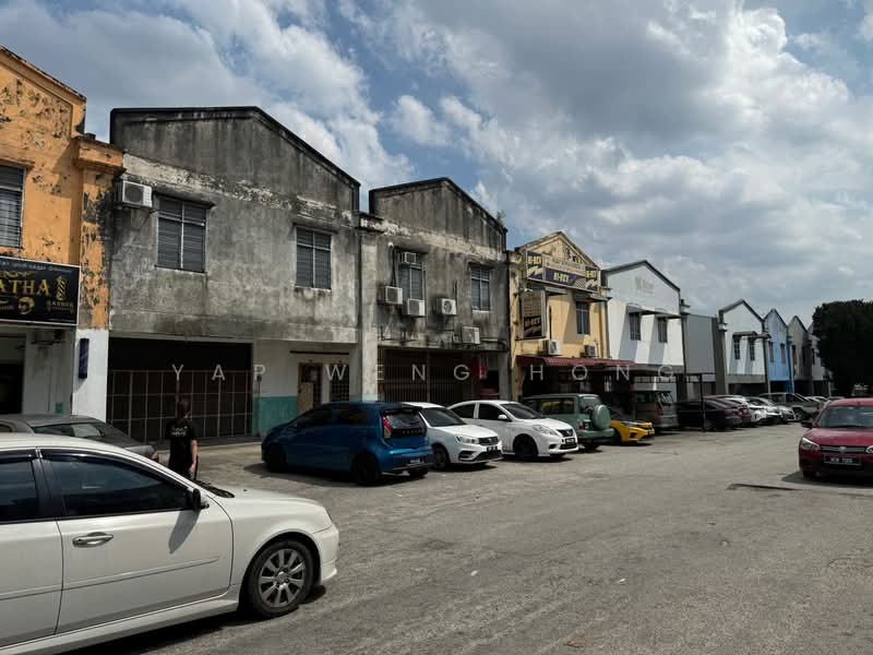 Kilang untuk Dijual di Taman Kajang Utama (Kajang) - Yap Weng Hong - Exterior - PropertyGuru.com.my