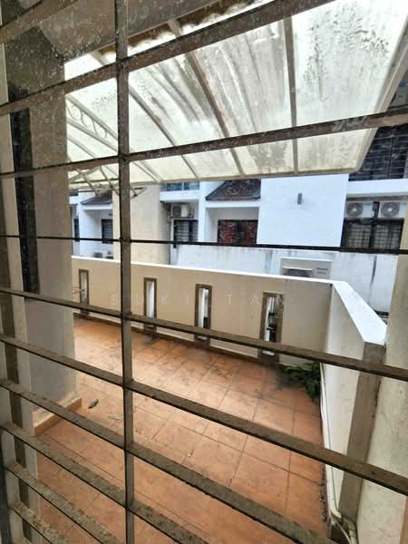 3-storey Terraced House for Sale in Sungai Besi (Kuala Lumpur) - Suki Tan - Balcony - PropertyGuru.com.my