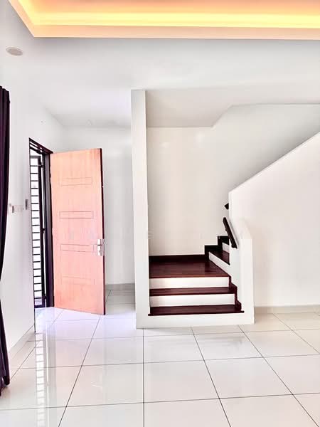 Terraced House for Rent in Alam Impian Ttdi (Shah Alam) - Baxter Lim - Entrance - PropertyGuru.com.my