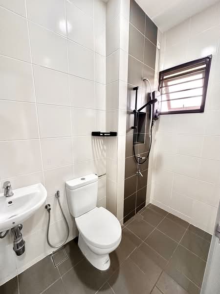 Terraced House for Rent in Alam Impian Ttdi (Shah Alam) - Baxter Lim - Bathroom - PropertyGuru.com.my